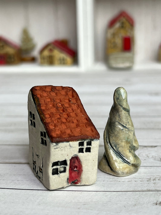 Ceramic House with Tree- the Crail Collection